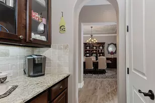 22 Lake Reverie Pl, The Woodlands, TX 77375 - Photo 9