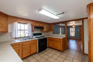 8004 Mendez St, Houston, TX 77029 - Photo 11