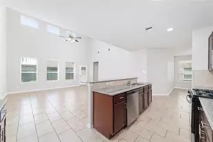 2707 Golden Hills Ct, Fresno, TX 77545 - Photo 13