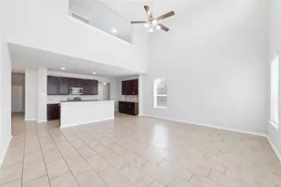 2707 Golden Hills Ct, Fresno, TX 77545 - Photo 9