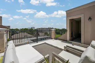 2105 Argonne St, Houston, TX 77019 - Photo 25