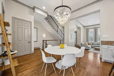 2105 Argonne Street, Houston, TX 77019 - Photo 9