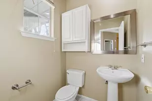 56 Lakeridge Dr, The Woodlands, TX 77381 - Photo 17