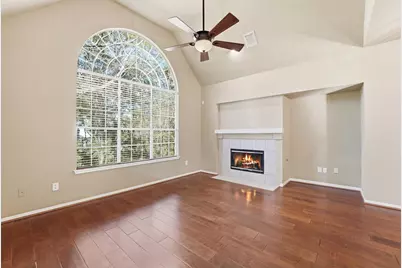 56 Lakeridge Drive, The Woodlands, TX 77381 - Photo 9