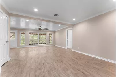 420 E Lake Drive, Livingston, TX 77351 - Photo 19