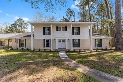 420 E Lake Drive, Livingston, TX 77351 - Photo 1