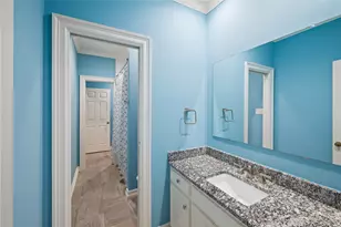 1 Ourlane Ct, Houston, TX 77024 - Photo 37