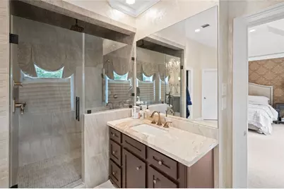 1 Ourlane Court, Houston, TX 77024 - Photo 31