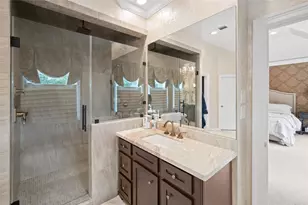 1 Ourlane Ct, Houston, TX 77024 - Photo 31