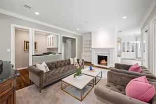 1 Ourlane Ct, Houston, TX 77024 - Photo 13
