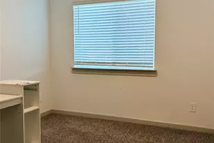 10610 Great Basin Dr, Rosharon, TX 77583 - Photo 11