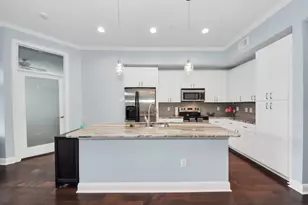 300 St Joseph Pkwy, Houston, TX 77002 - Photo 21