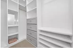 300 St Joseph Pkwy, Houston, TX 77002 - Photo 9