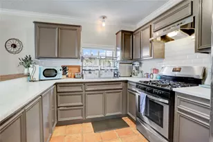 734 W 21st St, Houston, TX 77008 - Photo 19