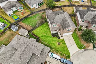 10122 Black Birch Ln, Tomball, TX 77375 - Photo 41