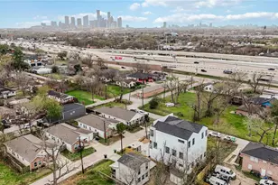 3103 Lelia St, Houston, TX 77026 - Photo 41