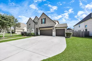 1911 Sapphire Pines Ln, Richmond, TX 77469 - Photo 1