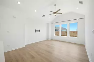11915 S Pavillion Dr, Mont Belvieu, TX 77523 - Photo 11