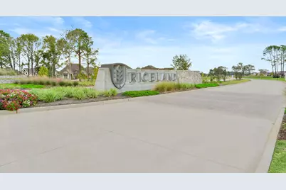 11915 S Pavillion Drive, Mont Belvieu, TX 77523 - Photo 45