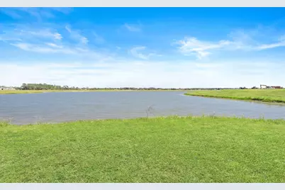 11915 S Pavillion Drive, Mont Belvieu, TX 77523 - Photo 49