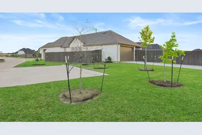 11915 S Pavillion Drive, Mont Belvieu, TX 77523 - Photo 43