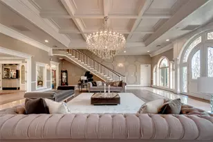 12445 Memorial Dr, Houston, TX 77024 - Photo 7