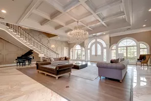 12445 Memorial Dr, Houston, TX 77024 - Photo 5