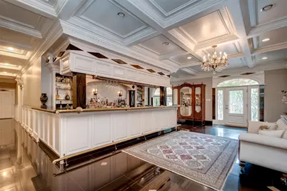 12445 Memorial Drive, Houston, TX 77024 - Photo 11