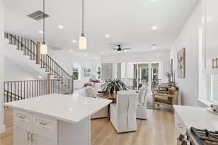 316 Walthall Dr, Houston, TX 77022 - Photo 15