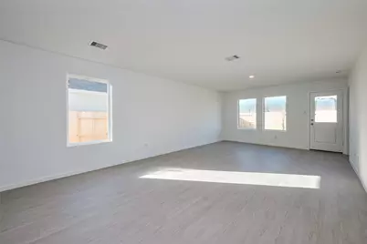 18224 Pontecorvo Lane, New Caney, TX 77357 - Photo 11