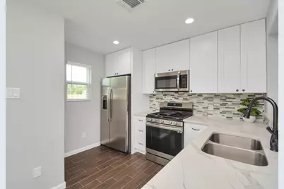 15426 Appleridge Drive, Houston, TX 77489 - Photo 5