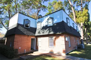 1305 Adams St, Conroe, TX 77301 - Photo 9