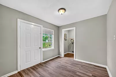 10106 Sierra Drive, Houston, TX 77051 - Photo 17