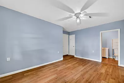 10106 Sierra Drive, Houston, TX 77051 - Photo 19