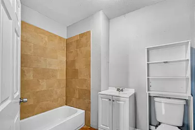 10106 Sierra Drive, Houston, TX 77051 - Photo 21