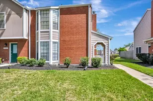 17271 Saturn Ln, Houston, TX 77058 - Photo 35