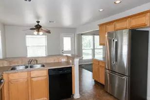 16810 Deck Ct, Crosby, TX 77532 - Photo 9
