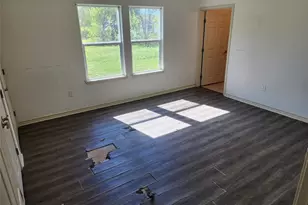 2510 24th St, Dickinson, TX 77539 - Photo 5