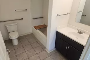 2510 24th St, Dickinson, TX 77539 - Photo 11
