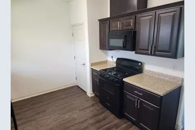 2510 24th Street, Dickinson, TX 77539 - Photo 9