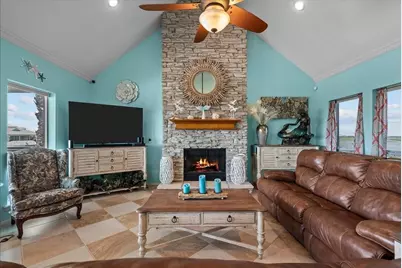 45 Dolphin Street, Bayou Vista, TX 77563 - Photo 11