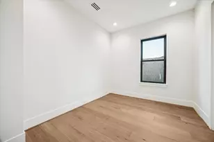 3855 Gramercy St, Houston, TX 77025 - Photo 35