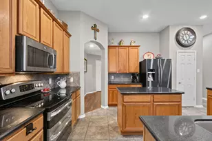 2410 Avalon Trace Ln, Pearland, TX 77581 - Photo 21