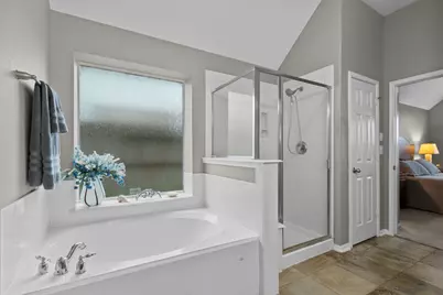 2410 Avalon Trace Lane, Pearland, TX 77581 - Photo 27