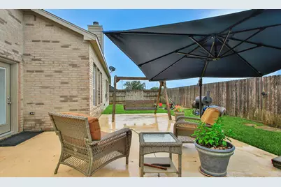 2410 Avalon Trace Lane, Pearland, TX 77581 - Photo 35