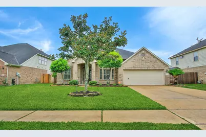 2410 Avalon Trace Lane, Pearland, TX 77581 - Photo 1