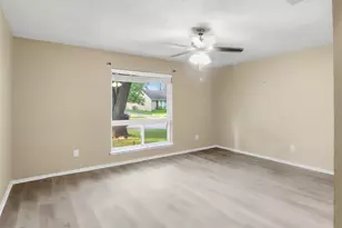 21131 Park Brook Dr, Katy, TX 77450 - Photo 9