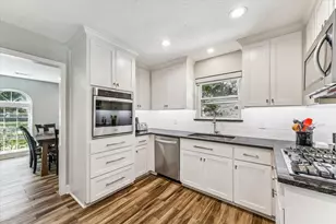 5210 3 Oaks Cir, Houston, TX 77069 - Photo 9