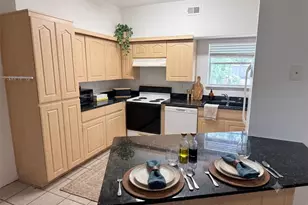 4041 Law St, Houston, TX 77005 - Photo 5