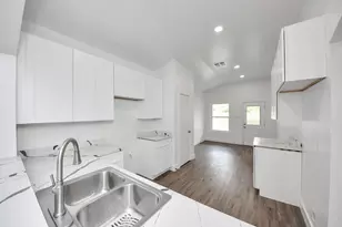 23714 N Newport Bend, Katy, TX 77494 - Photo 7